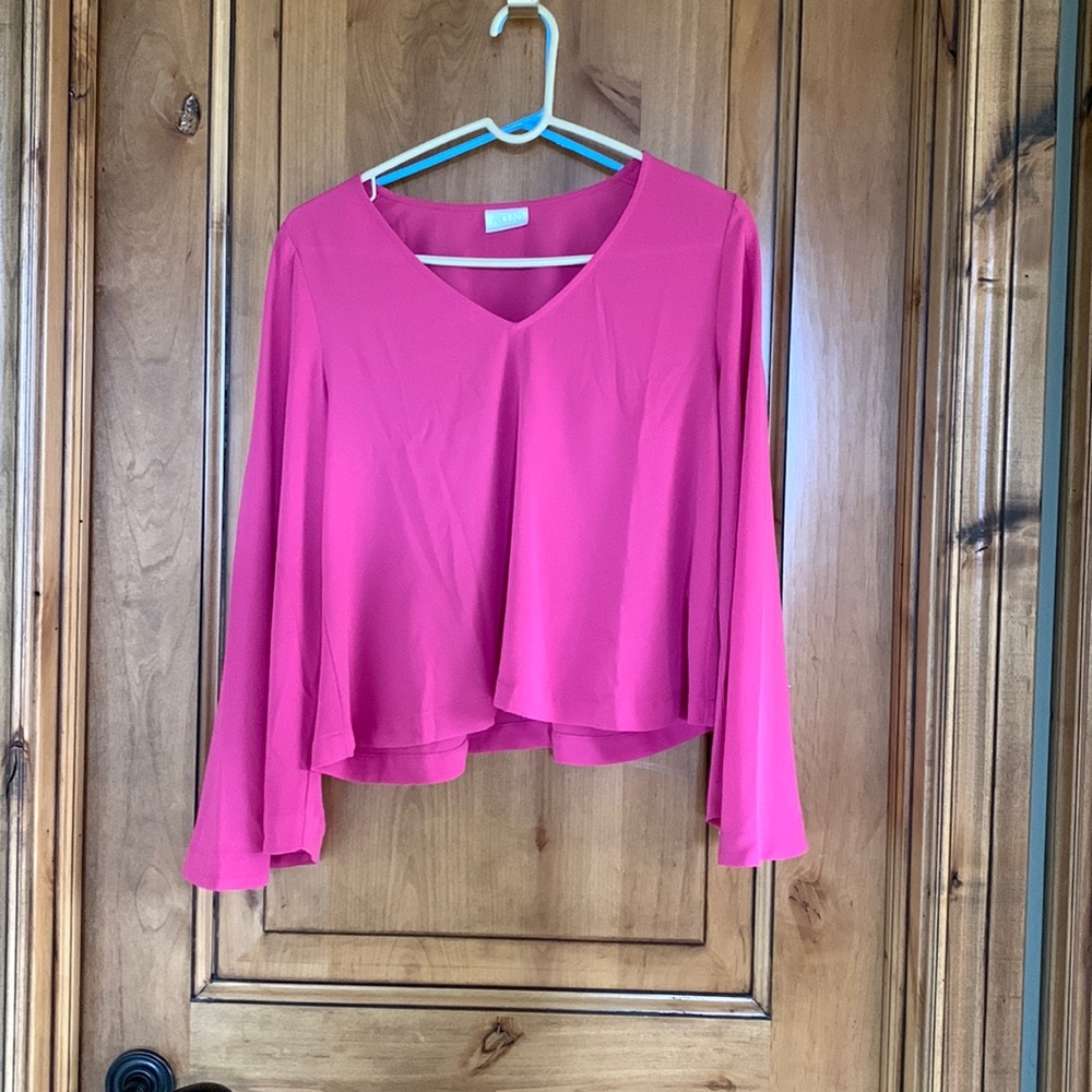 Abound blouse Size S